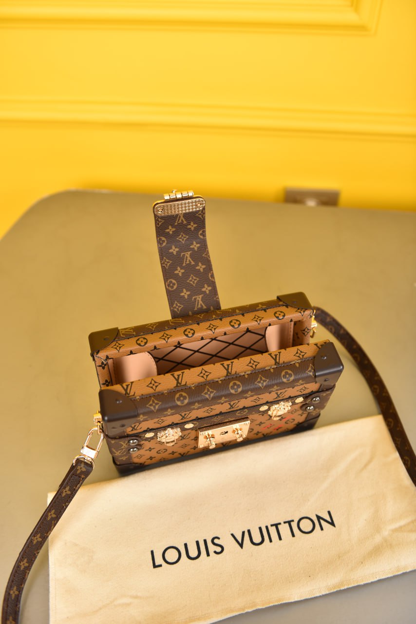 Petit Malle Tasche