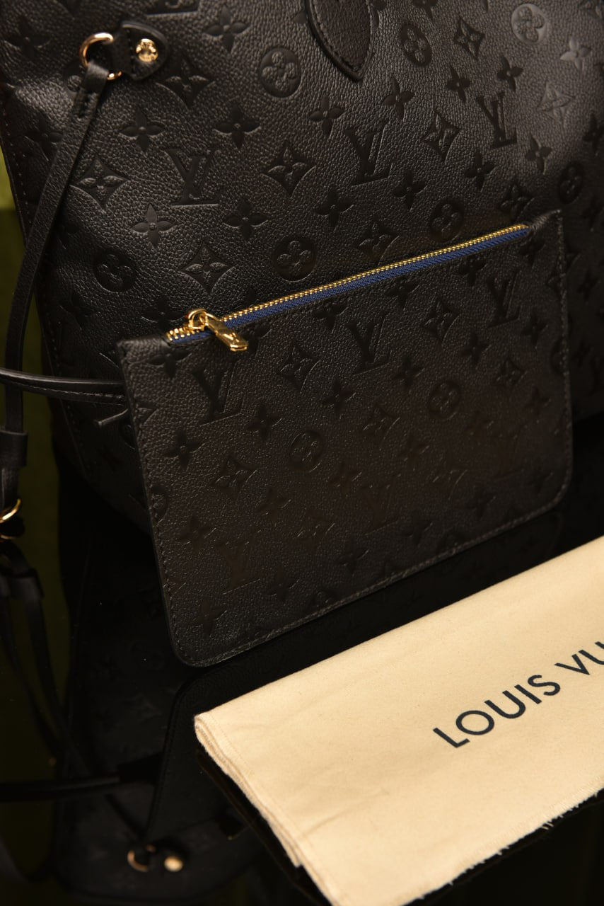 Neverfull schwarze Tasche