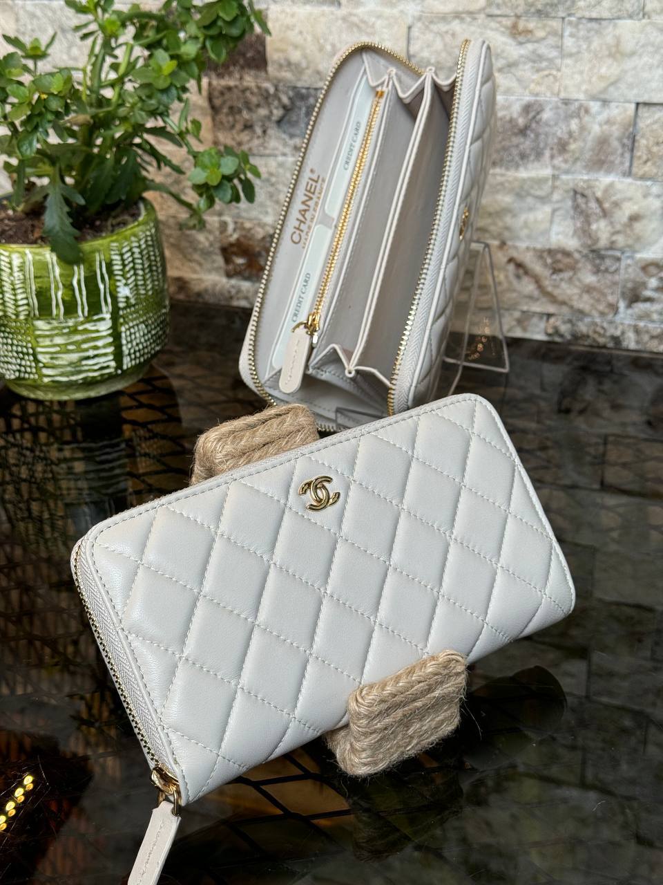Leather Wallet (White)
