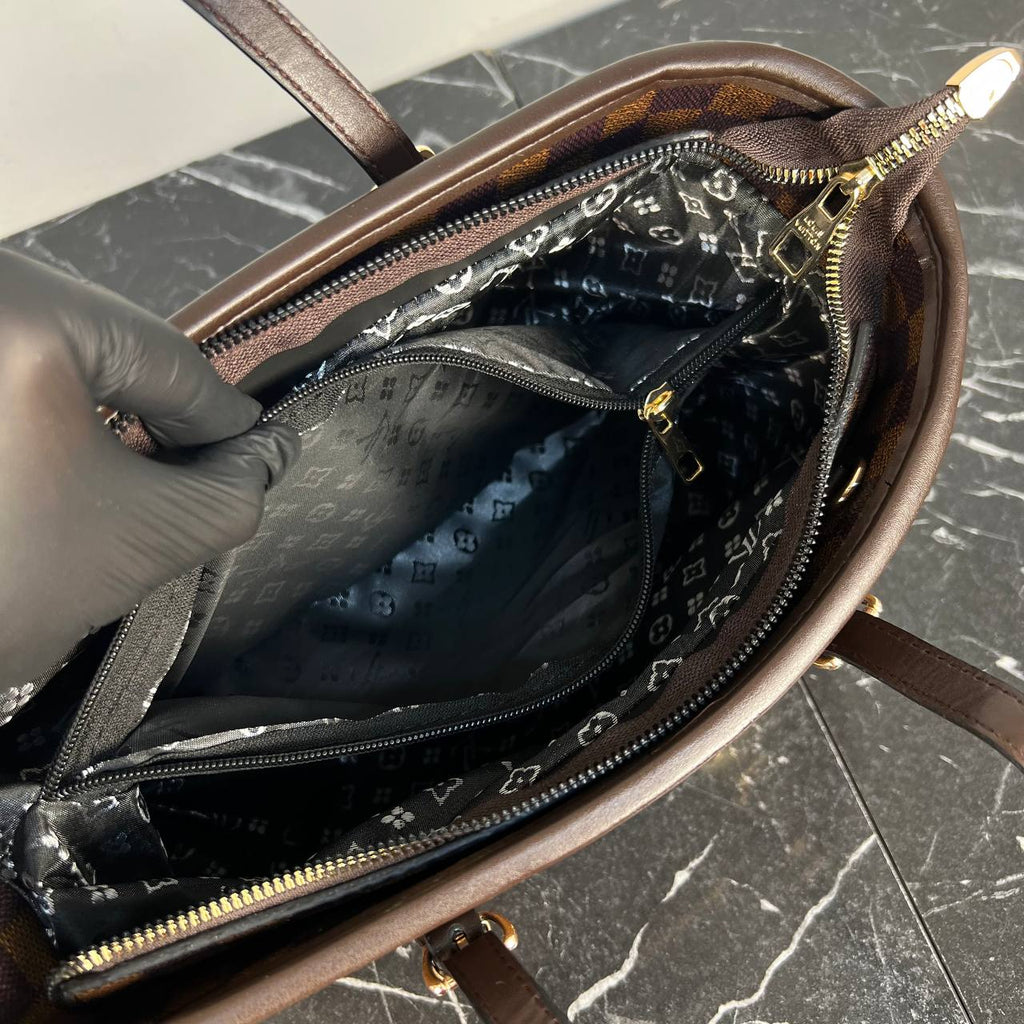 Oma-Schultertasche mit Reißverschluss
