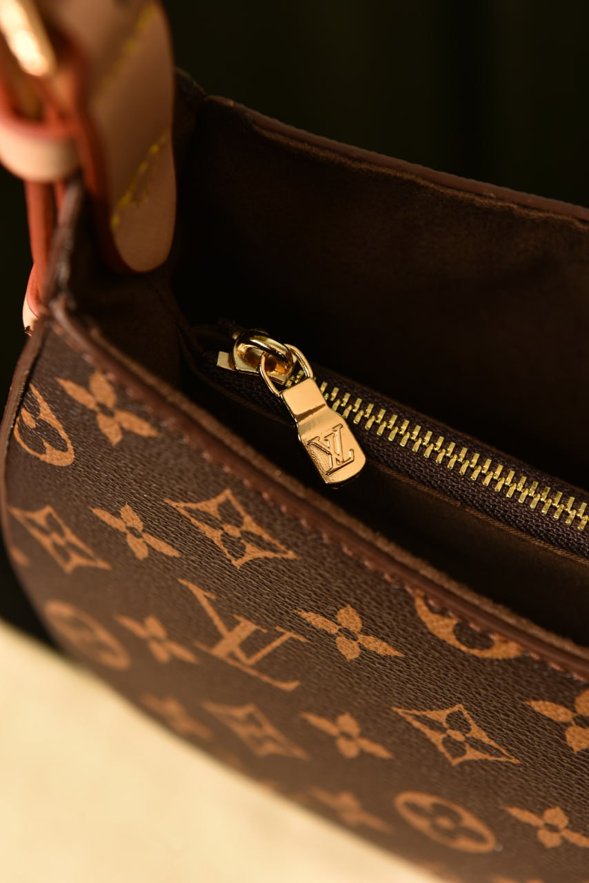 Low Key Shoulder Bag