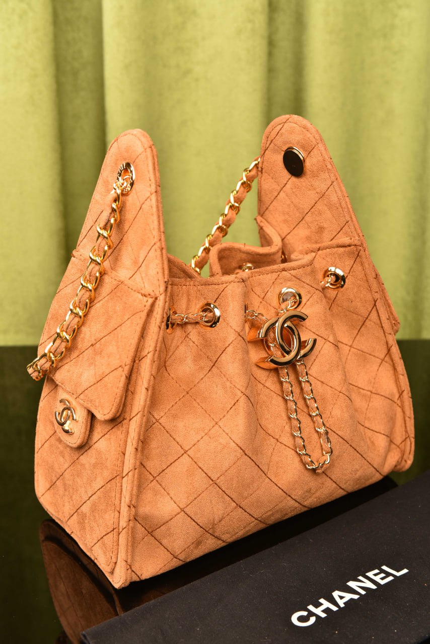 25 Small Suede
