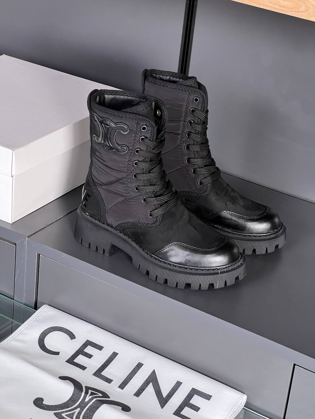 CLN - Paris Shoe