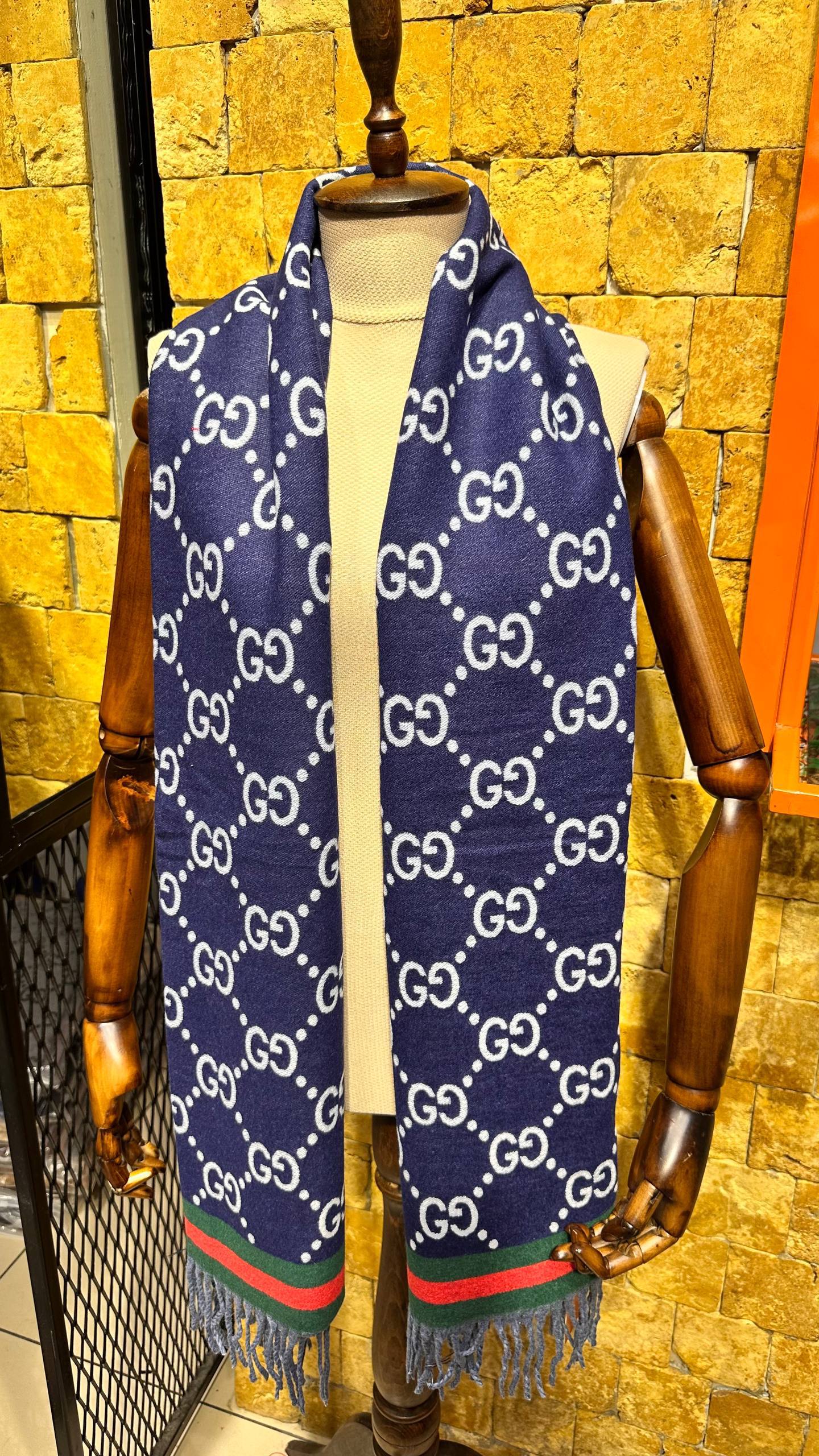 Shawl