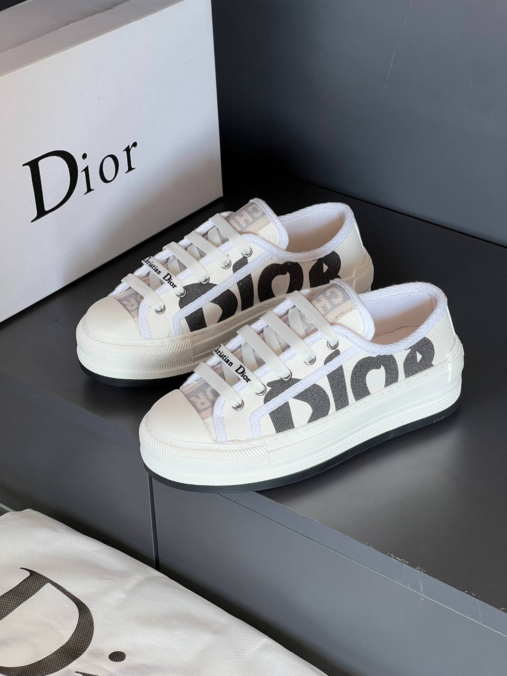 D10r - Season Shoes