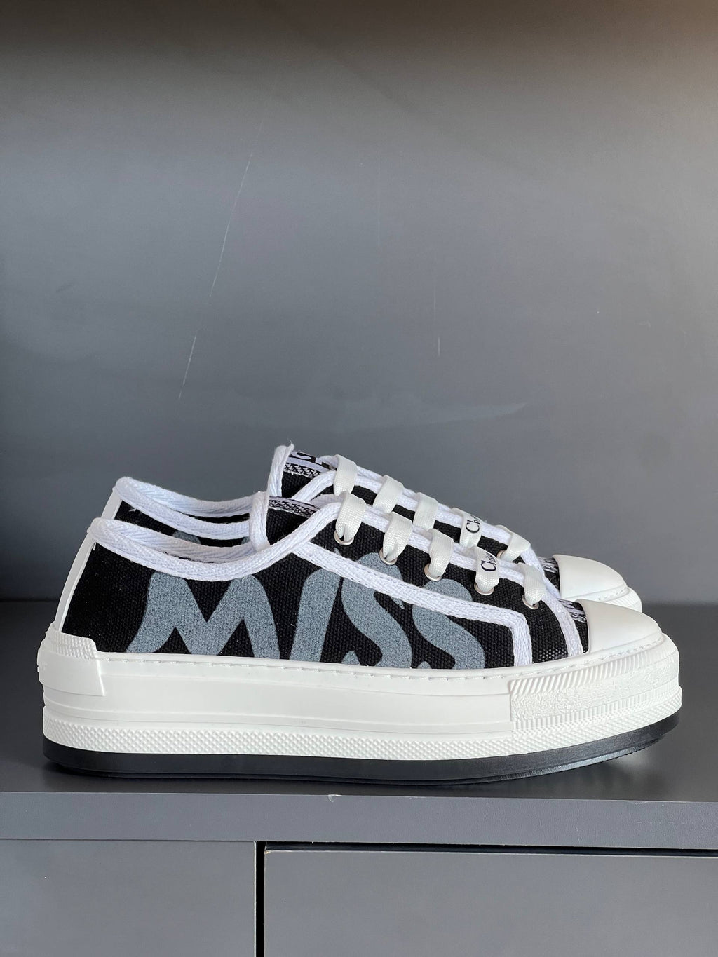 D10r - Season Shoes