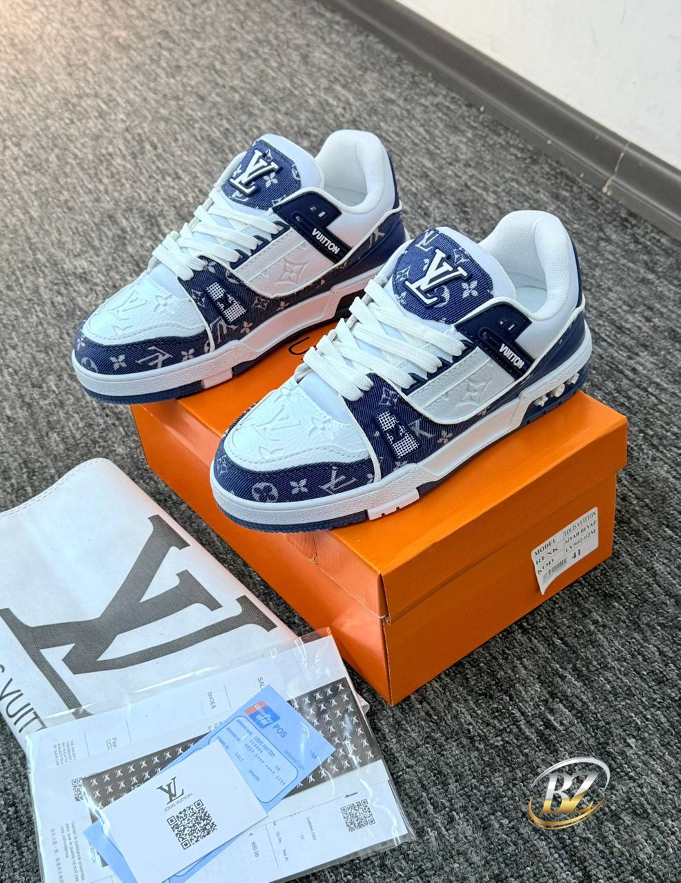 L.v. New Season