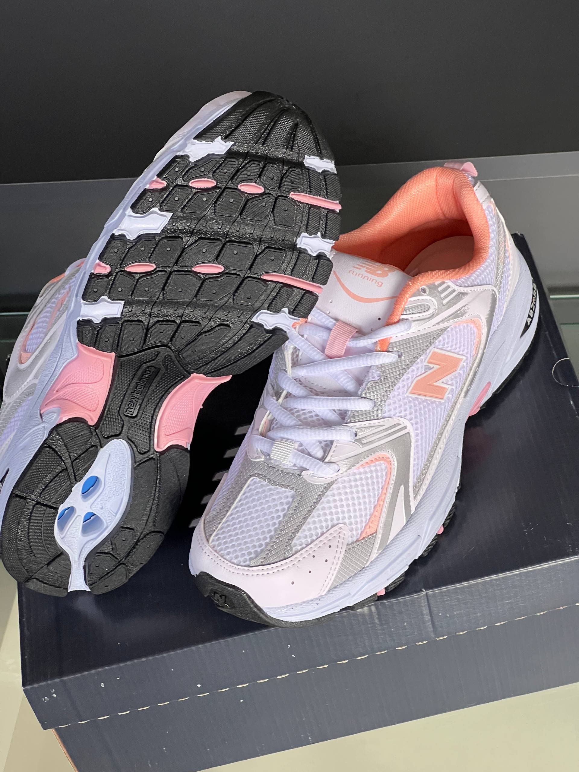 NW Balance - Schuhe